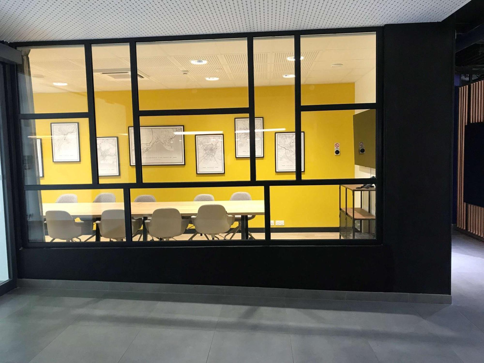 Hotel Ibis Styles Dreux Centre Gare Esterno foto
