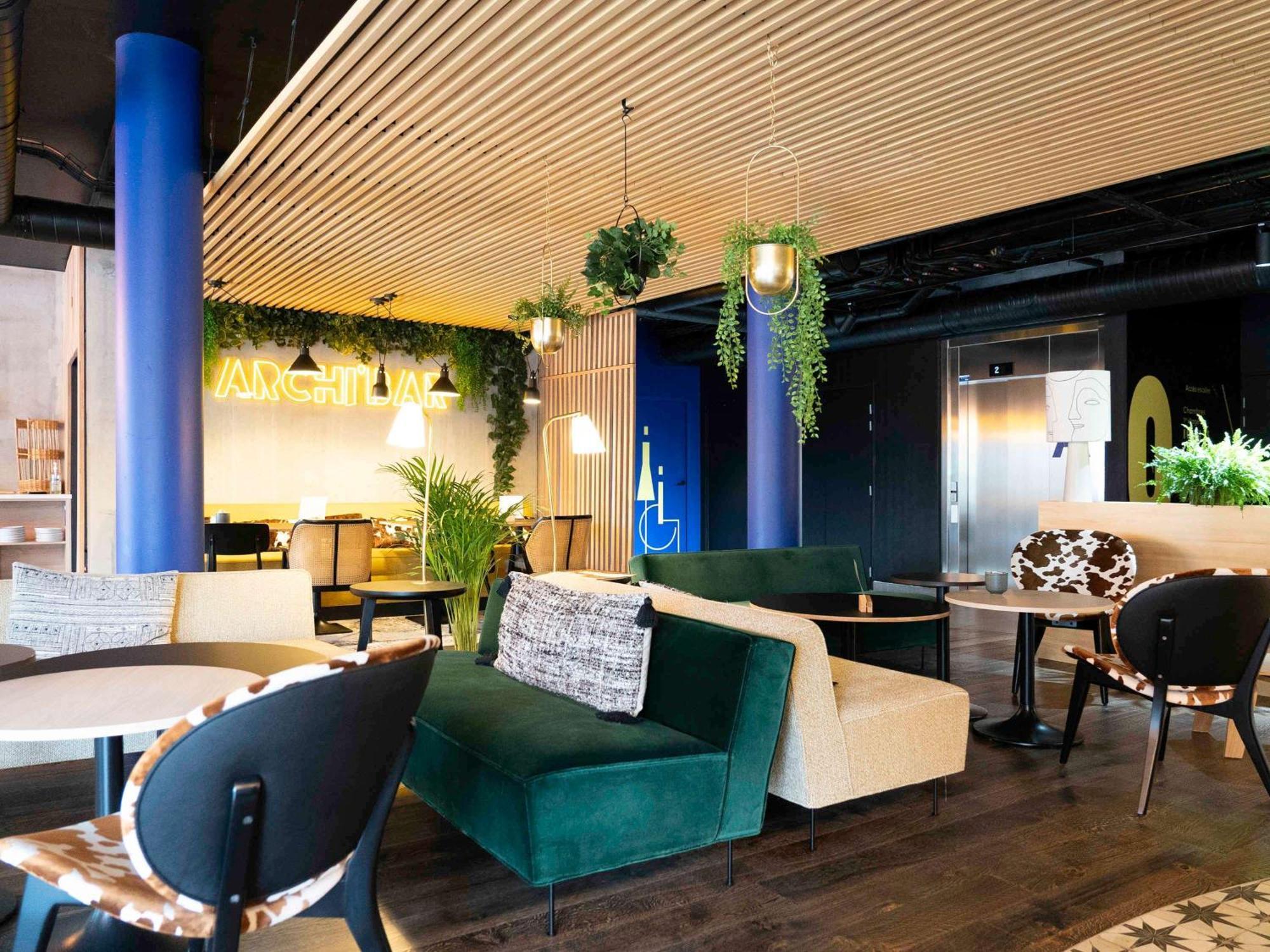 Hotel Ibis Styles Dreux Centre Gare Esterno foto